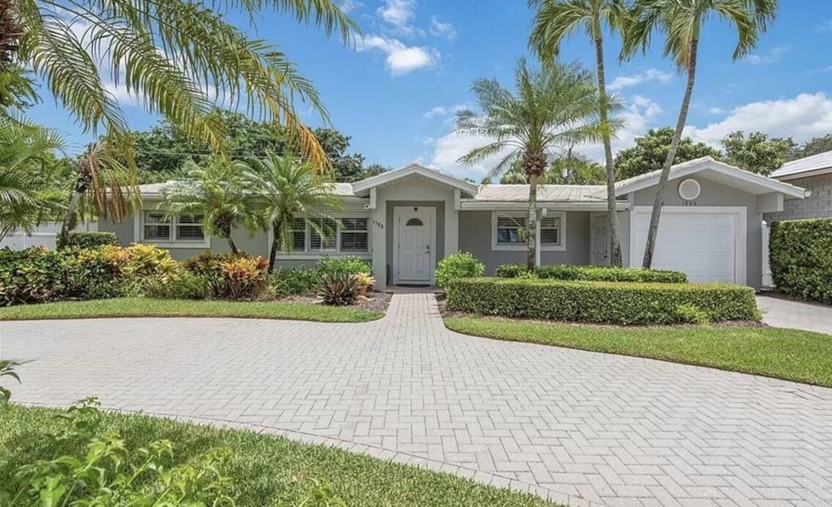 Photo 2 of 3Br/2Bath Coquina Sands Pool home - walk/bike to beach and town