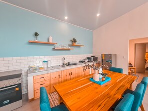 Microwave, oven, coffee/tea maker, toaster