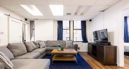 Privet loft in the hart of FIDI wall street