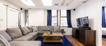 Privet loft in the hart of FIDI wall street