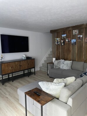 TV connectée, cheminée