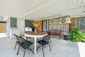 Outdoor dining