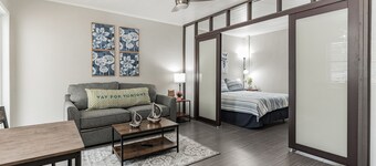 Comfortable beach apartment with pool