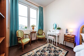 Interior - luxury studio 5 (Hlavní mesto Praha)