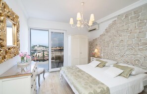 6 makuuhuonetta, Wi-Fi, vuodevaatteet