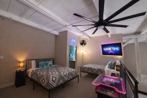 2 bedrooms, desk, iron/ironing board, travel cot