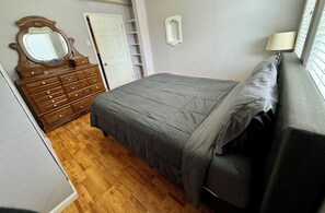 2 Schlafzimmer, Bügeleisen/Bügelbrett, kostenloses WLAN, Bettwäsche