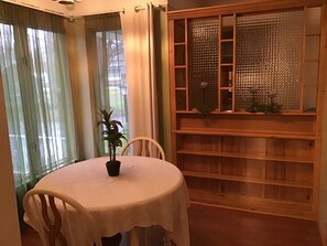 تناول الطعام