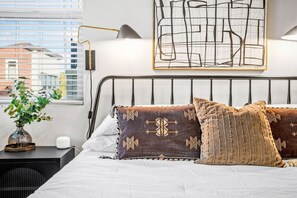 3 bedrooms, iron/ironing board, travel crib, WiFi