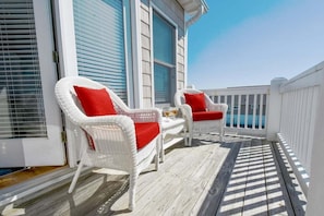 Property grounds - 5 Decks, Pool, Kure Beach Pier & Boardwalk (Kure Beach)