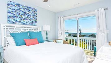 4 bedrooms, iron/ironing board, WiFi (free), bed sheets