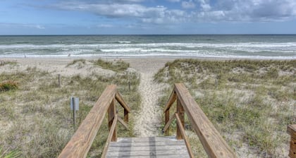 5 Decks, Pool, Kure Beach Pier & Boardwalk