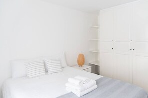 1 室のベッドルーム、アイロン / アイロン台、WiFi、ベッドシーツ