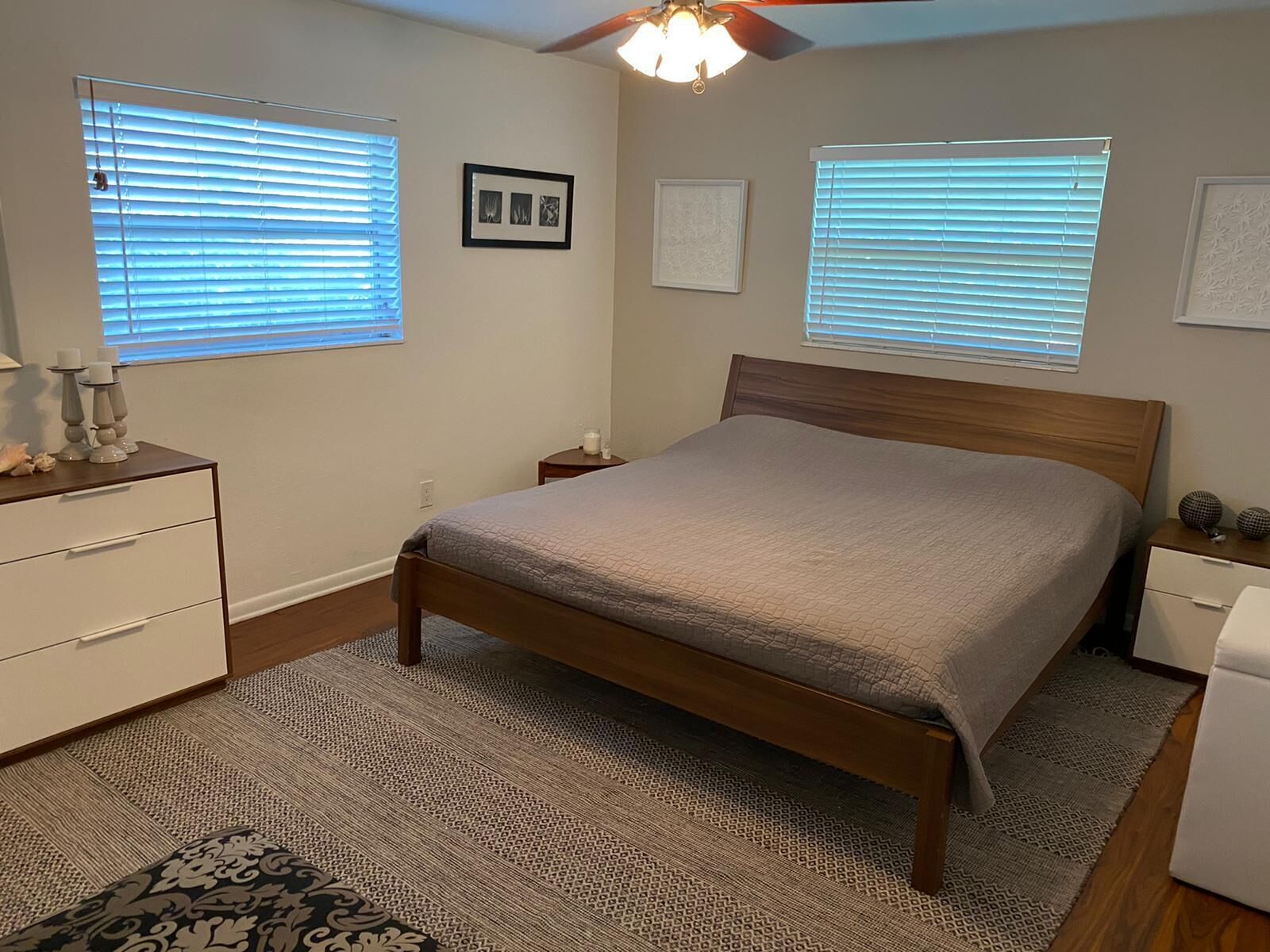 Modern 3 Bedroom home close to beach and Everything!