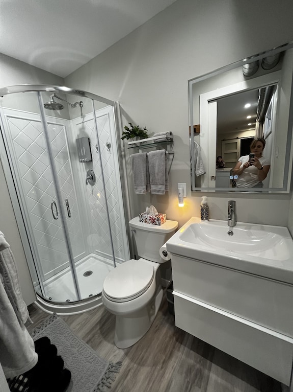 Waterfront Shipping Container Retreat - Bouctouche
