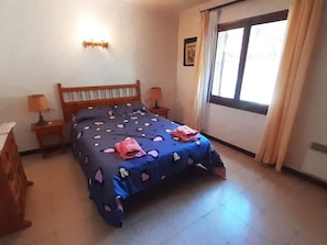 3 bedrooms - Casa Dynaida, Residencial Begur. Begur (Begur)