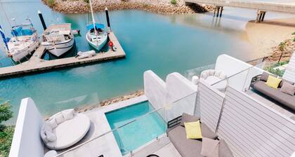 ! Dacha on Maggie No#2, Unrivaled Island Luxury