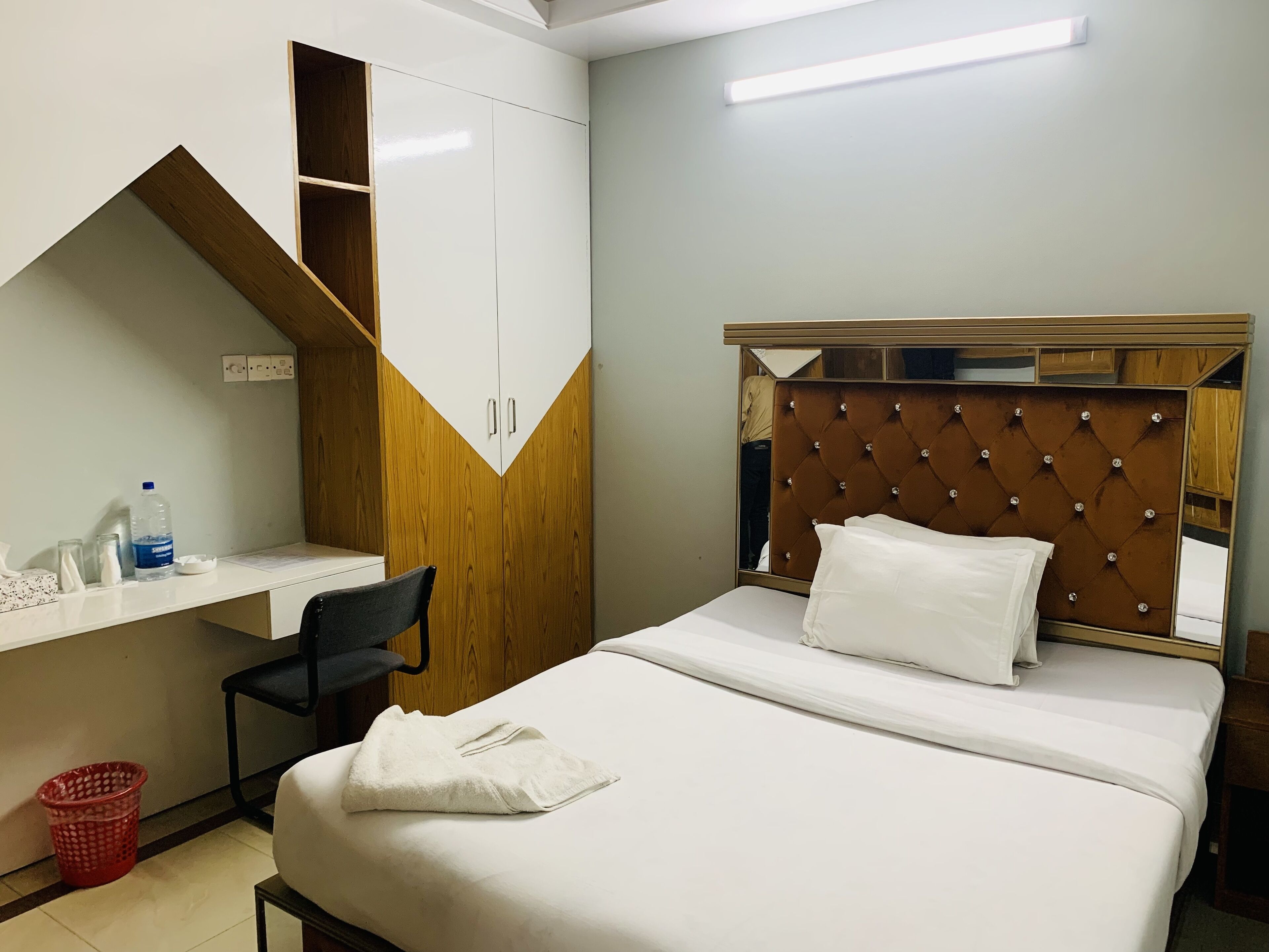 Foto - Hotel Heaven Inn