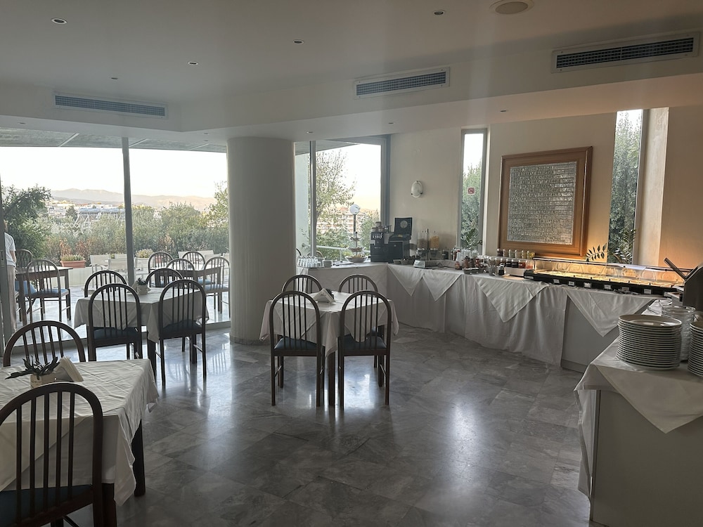 Rodon Hotel photo 4