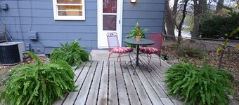 State Line Rd near Downtown Q39 BBQ-KUMC. WESTPORT!