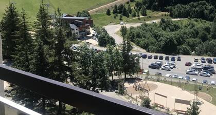Studio at the foot of the slopes