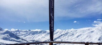 Savoie, 100m from the slopes in Valmeinier, in a quiet location.