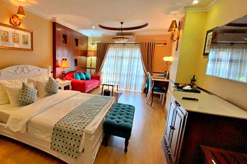 Executive Double Room, 1 Queen Bed, Non Smoking, City View
