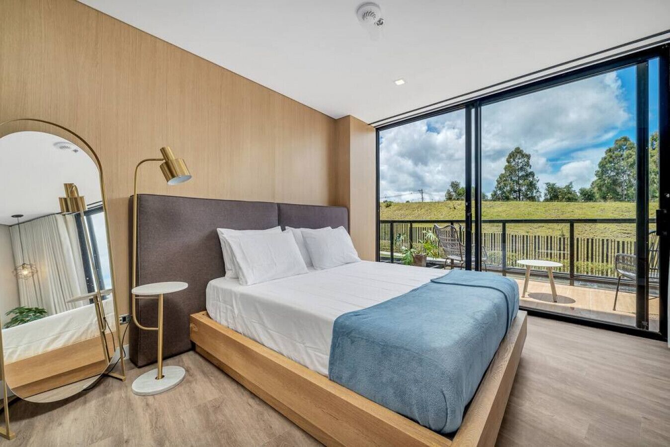 Desk, iron/ironing board, travel crib, free WiFi