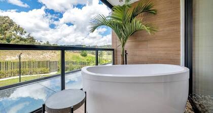 Olive 205 · Stunning Apartment with Private Bathtub fast Wifi