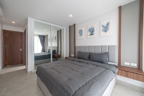 4 bedrooms, free WiFi, bed sheets