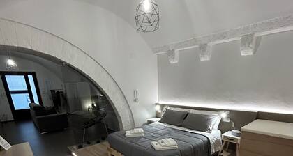 Enchanting Accommodation Brindisi &Transfer