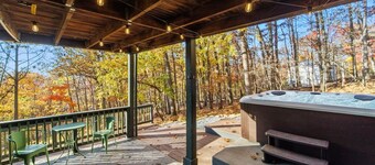 Woodsy Retreat with a Hot Tub and Seasonal Views!