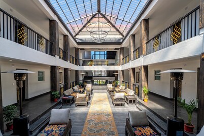 Lo Mustang Himalayan Resort