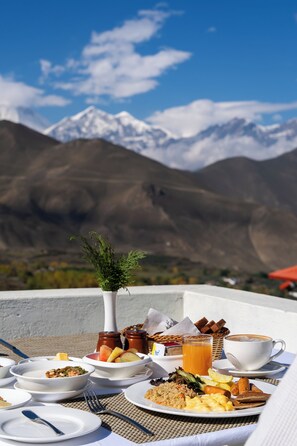 Restaurant - Lo Mustang Himalayan Resort (Muktinath)