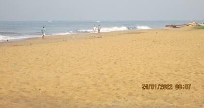 Two Bed Room Luxury Apartment - Mount Lavinia