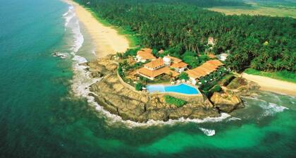Romantic villa A/C — 5 min from the beach! and surf
