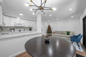 Interior - Charming Central Coral Gables Home (Miami)