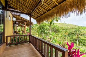 Kamar Double Standar, pemandangan bukit | Pemandangan balkon