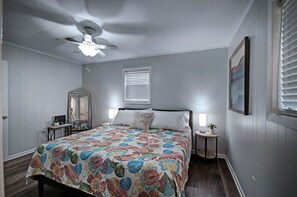 3 chambres, fer et planche à repasser, accès au Wi-Fi (inclus)