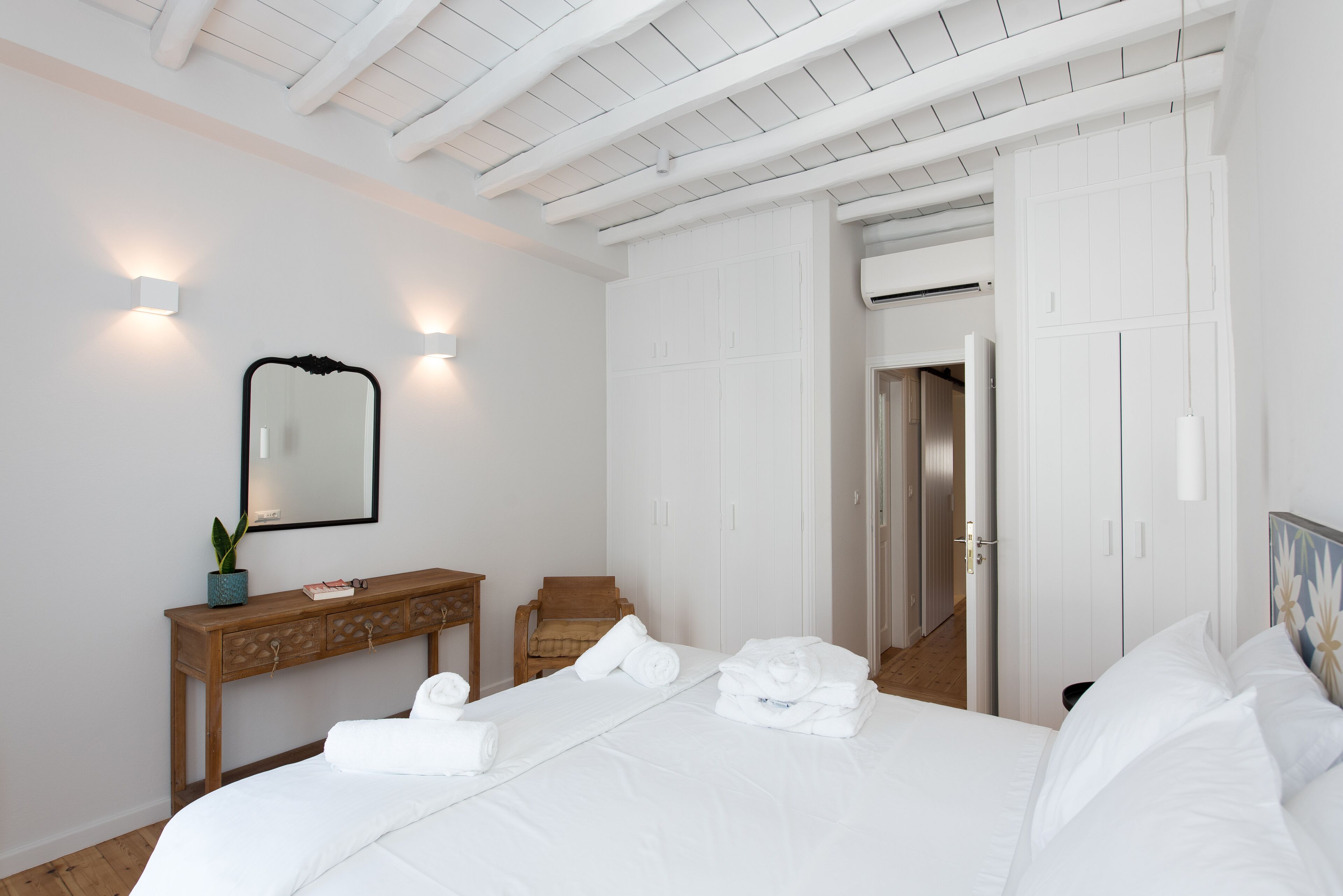 2 Schlafzimmer, Zimmersafe, Bügeleisen/Bügelbrett, WLAN