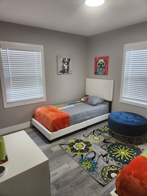 2 chambres, lit de bébé portatif, Wi-Fi