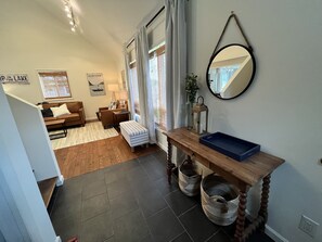 Interior - This House Got RIZZ - Recently Renovated Lake Thompson Canal Home (Howell)