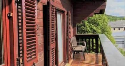 Dreamlike Eifel chalet