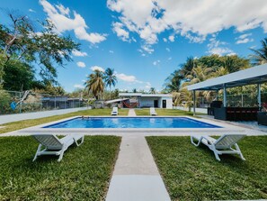 Piscina all'aperto