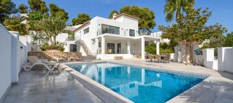 Graham Holiday Rentals - Magnolia