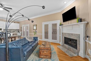 تلفزيون ذكي