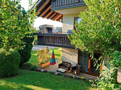 Ferienwohnung Schwarzwald mit Terrasse & Parkplatz