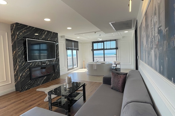 Luxury Condo | Free minibar items, in-room safe, blackout curtains, soundproofing