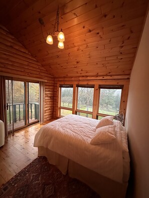 4 soverom, reiseseng for barn, wi-fi (inkludert) og sengetøy