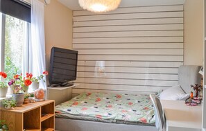 3 bedrooms, free WiFi - Beautiful home in Gnesta with WiFi (Gnesta)